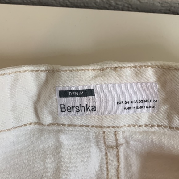 Super cute denim white shorts! Message for offers:) - Picture 3 of 4